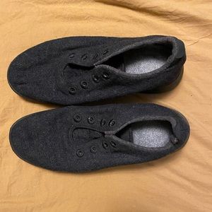 Allbirds Womens 10. No laces